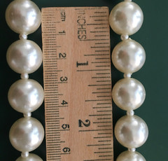 Pearl Necklace Hong Kong Faux 52 Inches