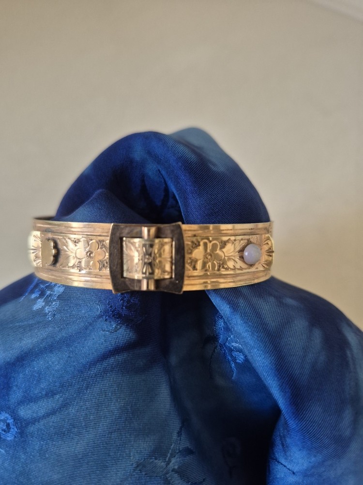 Antique goldfield english bracelet buckle