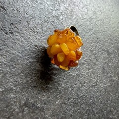 Unique honey Whole Stone natural Amber Ring 2.08g