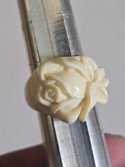 Vintage Ivory Lucite Plastic Carved Rose Flower Ring Size 8