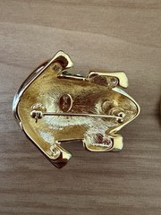 Vintage Kenneth Jay Lane Critter Series Frog Brooch & Lilypad Trinket Box New