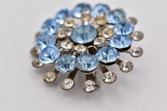 Vintage Sky Blue Rhinestone Starburst Brooch Crystal Silver Floral Pin 50s BinBI