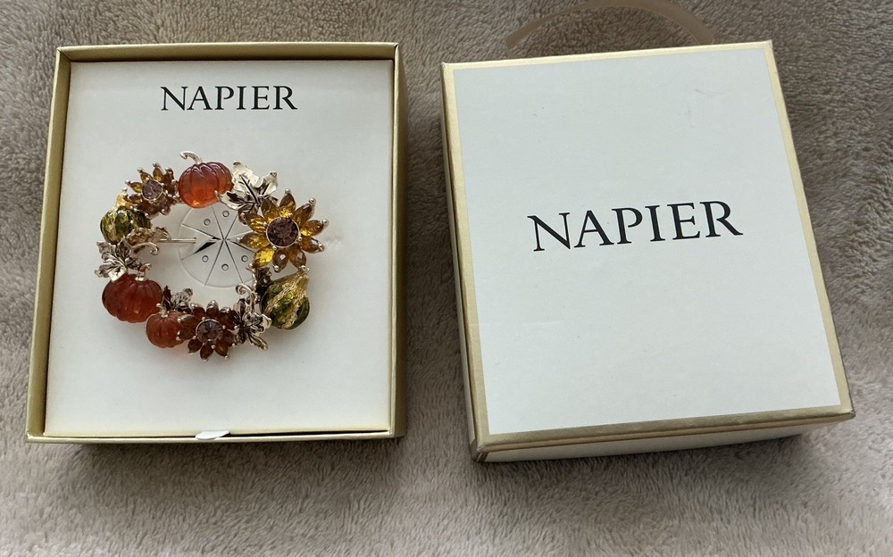 Napier Gold-Tone Autumn Pumpkin, Gourd & Floral Wreath Brooch Pin Fall Halloween