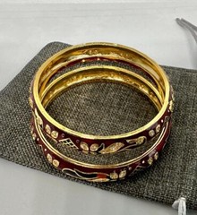 Vikki Carr Pair of Red Enamel Bangle Bracelets Certificate Of Authenticity