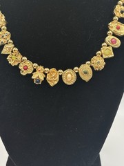 RARE Vintage Unsigned Goldette Victorian Revival Sliding Charm Necklace 16″