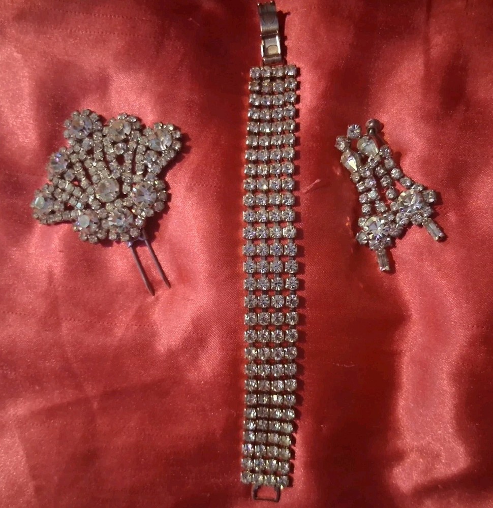 Vintage Estate Rhinestone Bracelet Earrings And Hair Pin Set