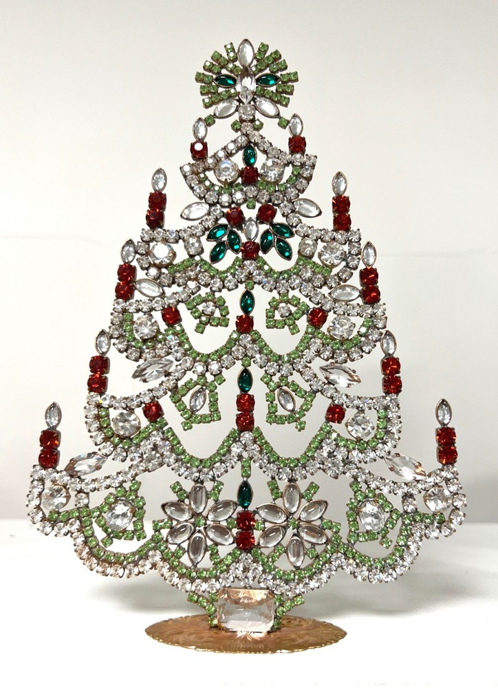 NICE CHRISTMAS TREE WITH MANY STONES SIGNED HUSAR.D POSTAGE WITH FEDEX C-186