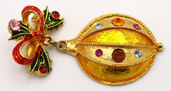 Vintage Christmas Holiday Ornament Brooch Pin Dangle Bow Holly Rhinestone