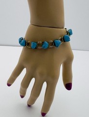 VINTAGE TURQUOISE STONES SILVERTONE BRACELET 7.25 INCHES PRE OWNED
