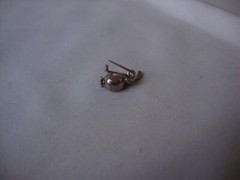 VINTAGE 1970-80s 3D POMEGRANATE LAVENDER TOPAZ STERLING SILVER STAMPED 925 PIN