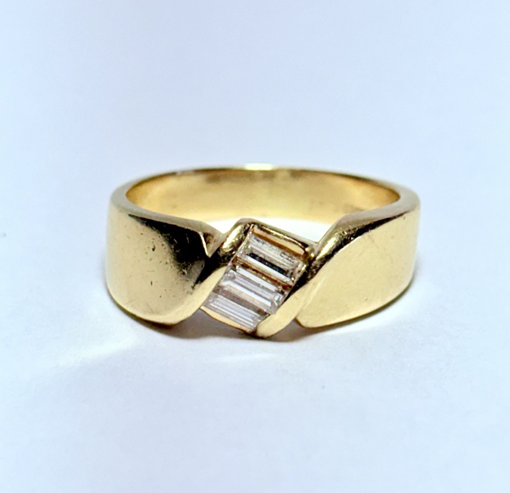 ArtCarved 14K Yellow Gold 0.24ctw Baguette Diamond Size 6.75 Band Ring 5.2g