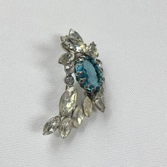 Art Deco Vintage Aqua Blue & Clear Rhinestones Brooch Anda Modes New York Pin