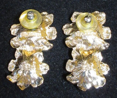 SUGARFIX Signed Gold Tone Metal Rose Earrings Crystal Rhinestone & Faux Pearl