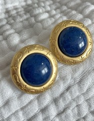 Liz Claiborne Vintage Pierced Earrings w Blue Lapis Stone Gold Tone Etched Ring