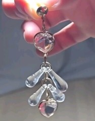 Vintage Gold Tone Clear Acrylic Lucite Dangle Heart Tear Drop Earrings Pierced