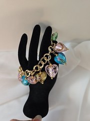 Graziano Art Glass Hearts Charm Bracelet Pink Green Blue 8-9″ Gold Plated