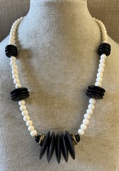 Vintage 18” Bone Wood Disc Horn Glass Beaded Artistic Necklace Cream Black