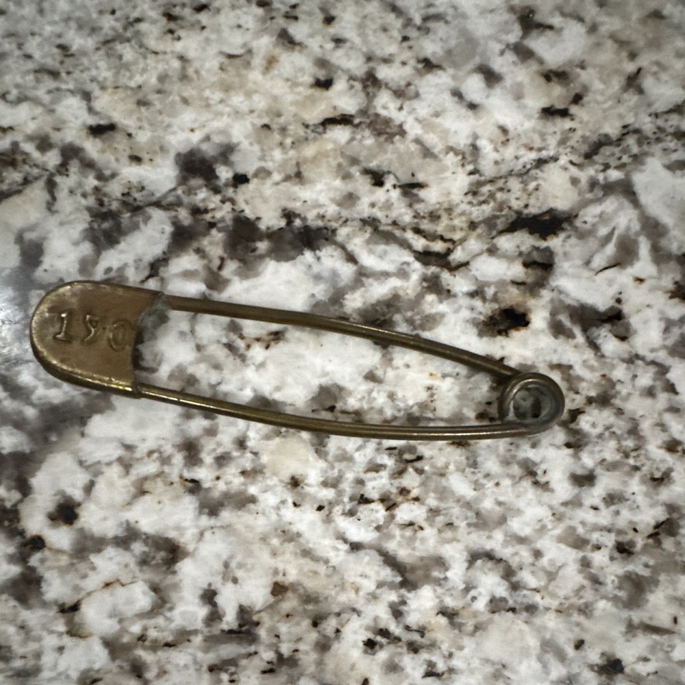 Vintage 1976 Marked Gold Tone Safety Pin Brooch Pin, Unisex Adults