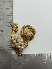 Vintage Hobe Signed Gold Tone Rooster Faux Pearl Brooch As Is