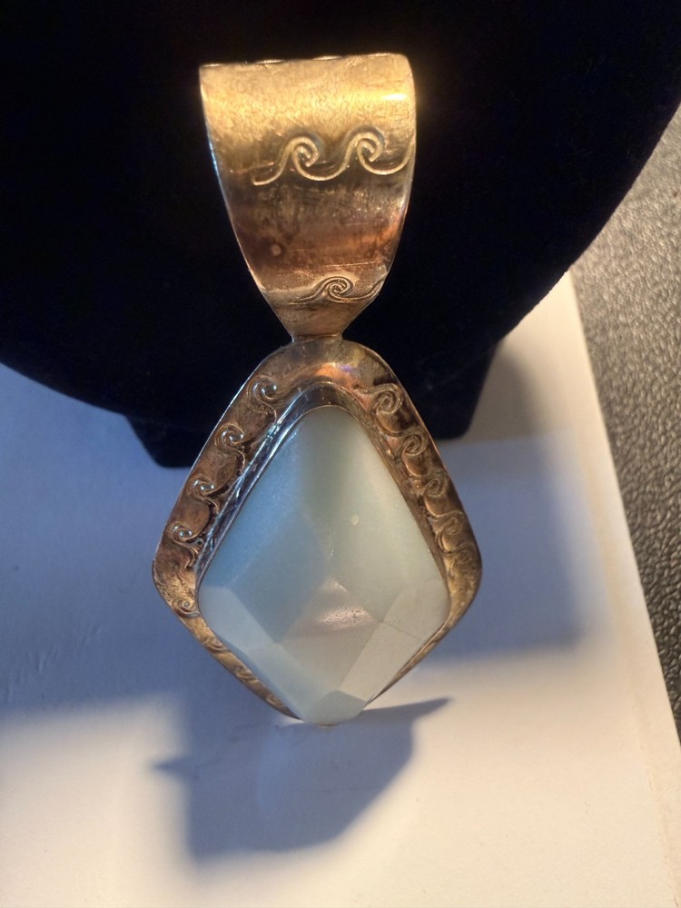 Vintage Sterling Silver Pendant with Faceted Light Blue Stone #24