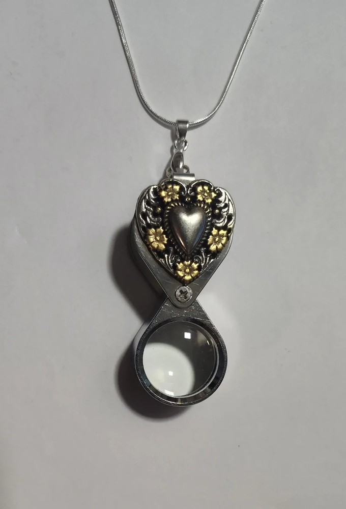 Antique Silver Gold Tone Floral Heart Magnifying Loupe Pendant Necklace 20 x