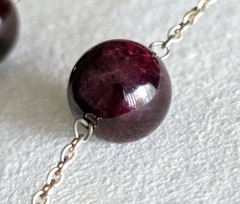Vintage Sterling Silver Garnet Station Necklace Tin Cup Beaded Polished Natural