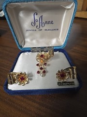Jo Anne Jewels Of ELEGANCE 24 GOLD PLATED BROOCH ANSEARRINGS
