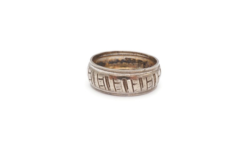 Vintage Sterling Silver 925 Ring Size 7.75 Textured