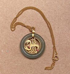 Vintage Chinese-Style 14K Gold Plated Scorpio Jade Circle Pendant Necklace