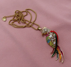 Betsey Johnson Necklace Cockatoo Parrot 3.5 in Pendant Pink Blue Crystal 136c