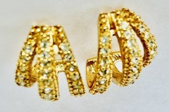 Vintage Pierced Earrings Gold-tone Clear Rhinestone Crystal Earrings