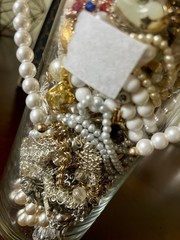 3-5+lbs VINTAGE TO NOW WEAR CRAFT FASHION Jewelry Lot 3 SARA COV NAPIER More