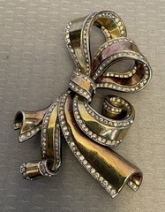 Retro Crown Trifari Bow Brooch Multi Tone Gold Pave Rhinestone 3D Double Ribbon