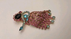 Vintage Unsigned Hobe Blue/Pink/Red Crystal Trembler Hula Dancer Brooch
