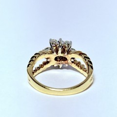 14K Yellow Gold 0.68ctw Diamond Cluster Size 5.5 Twisted Split Shank Ring 4.1g