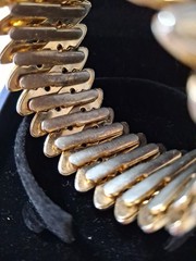Vintage Beautiful BERGERE Signed Wide Goldtone Expansion Bracelet