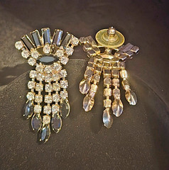 Beautiful Vintage Silver Tone Black Stone and Rhinestone Drop Pierced Earrings