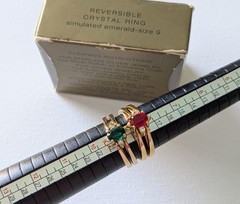 VINTAGE AVON RARE REVERSIBLE FLIP RING SIMULATED DIAMOND, RUBY, EMERALD SIZE 9
