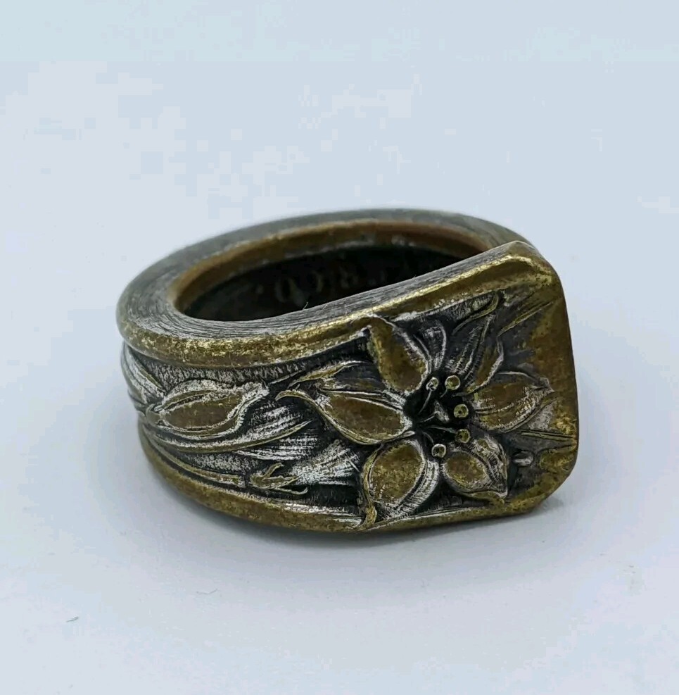 Vintage Daffodil National Silver Co Spoon Ring Silver Plate w/Gold Wash Sz 3.75