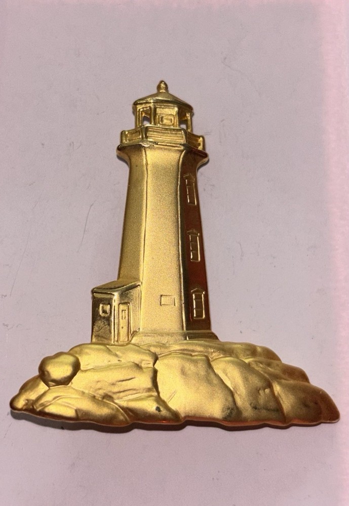 Vintage JJ Lighthouse Brooch Pin Gold Tone Nautical Coastal Ocean Jewelry 2”