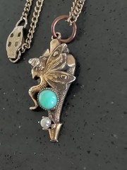 VINTAGE FAIRY PIXIE NYMPH PENDANT ART NOUVEAU NECKLACE 16″ R4