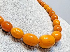 1930 Art Deco Natural Baltic Egg Yolk Amber Bead Beaded Necklace 18gr.