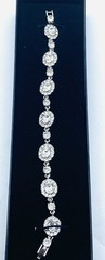 Vintage LC Lauren Conrad Clear Rhinestone Silver Toned Bracelet E2