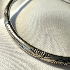 VINTAGE STERLING SILVER BANGLE WEST INDIES ISLAND BALL CUFF BRACELET 22g