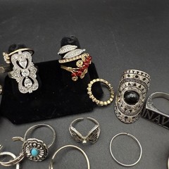 Vintage – Modern Lot Of 45 Costume Rings Assorted Sizes