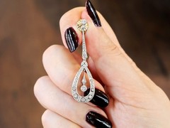 Antique Art Deco 2.25Ct Diamond and Platinum Drop Earrings Circa 1930