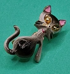 Vintage Witchy Cat Brooches Lot 5 MCM Mini Kitten Cat Moon Hanging Pin Halloween