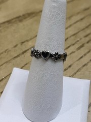 Vintage Sterling Silver 925 Ornate Heart Floral Design Uncas Band Ring Size 7