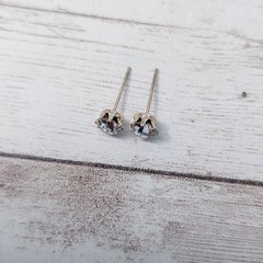 0.25″ Clear Gem Stud Earrings For Pierced Ears