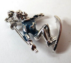 VINTAGE ENAMEL SPORT SKIER 3D CHARM PENDANT STERLING SILVER 23MM X 21MM WIDE